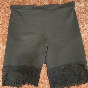Undergarment shorts girdle faja
